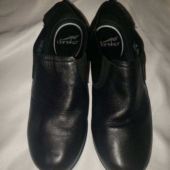 Dansko 37 Black Leather 4/06/14 Style # 910020200 - Picture 3 of 12